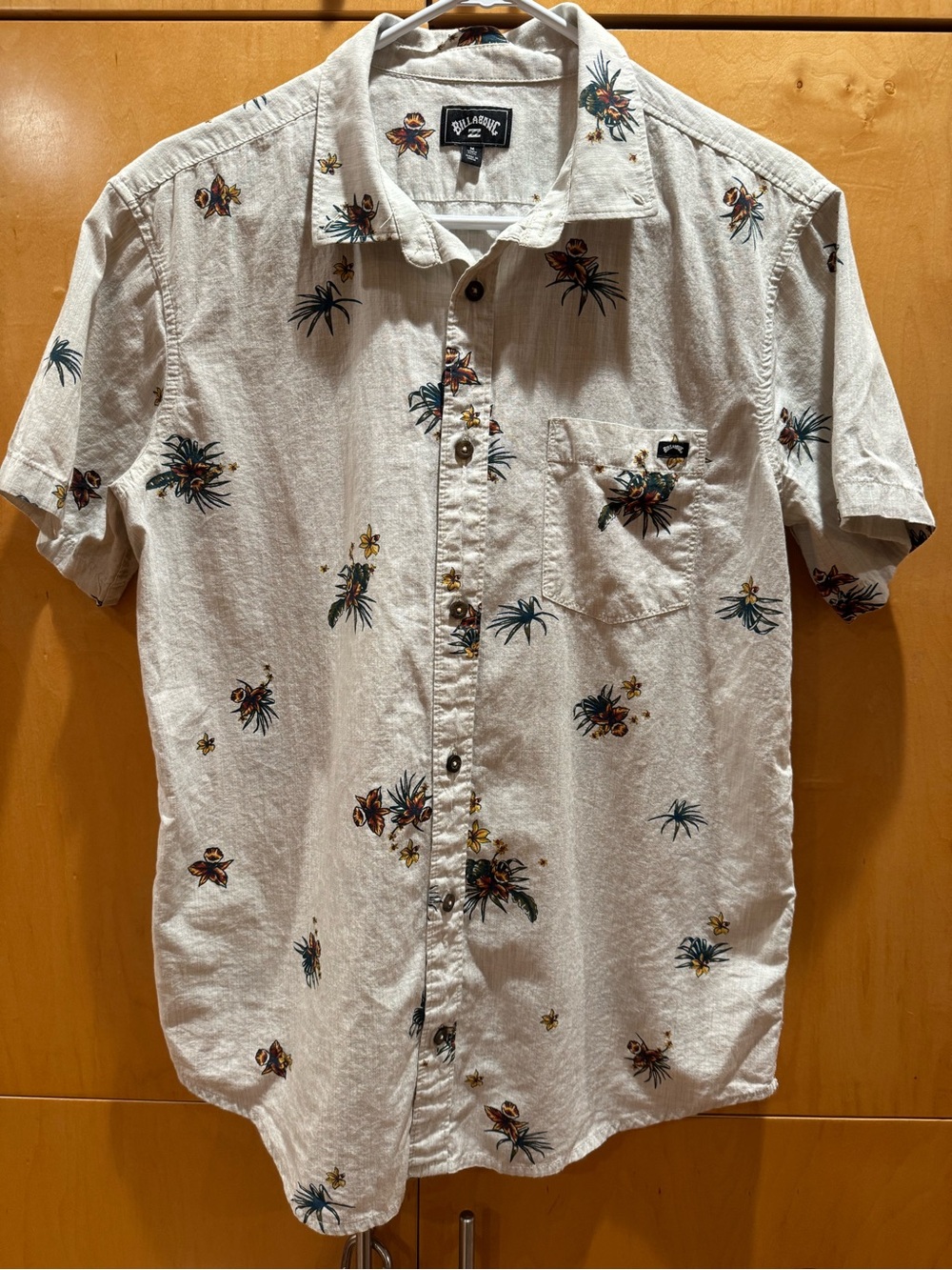 Billabong Men's Short Sleeve Floral Button-Up Shirt - medium - organic cotton